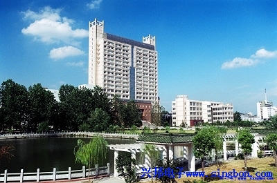 武漢理工大學馬房山分校IC卡水控管理系統(tǒng)。